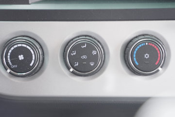 ����Ǭ��K6 2.5L���� 185���� ��ʿ��8�� 4.17�׵�����ʽ�ῨͼƬ