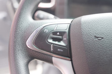 ����Ǭ��K6 2.5L���� 185���� ��ʿ��8�� 4.17�׵�����ʽ�ῨͼƬ