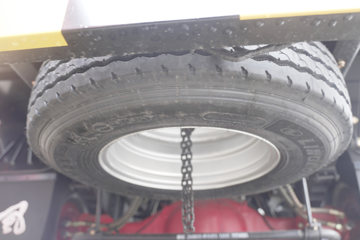 ����Ǭ��K6 2.5L���� 185���� ��ʿ��8�� 4.17�׵�����ʽ�ῨͼƬ