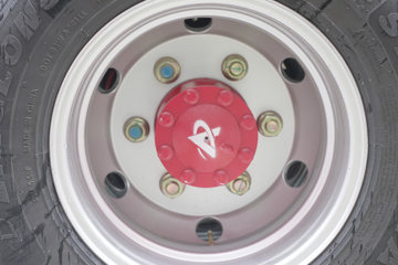 ����Ǭ��K6 2.5L���� 185���� ��ʿ��8�� 4.17�׵�����ʽ�ῨͼƬ