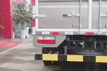 ����Ǭ��K6 2.5L���� 185���� ��ʿ��8�� 4.17�׵�����ʽ�ῨͼƬ