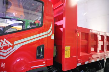 Ծ������H3 2.5L���� 180���� 4X2 ��ʿ��10�� 3.15�׵�����ж��ͼƬ