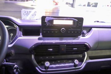 Ծ������H3 2.5L���� 180���� 4X2 ��ʿ��10�� 3.15�׵�����ж��ͼƬ