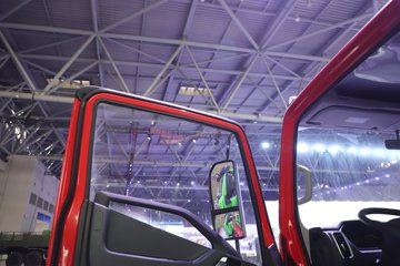 Ծ������H3 2.5L���� 180���� 4X2 ��ʿ��10�� 3.15�׵�����ж��ͼƬ