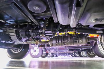 Ծ������H3 2.5L���� 180���� 4X2 ��ʿ��10�� 3.15�׵�����ж��ͼƬ