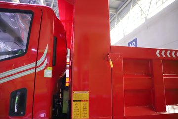 Ծ������H3 2.5L���� 180���� 4X2 ��ʿ��10�� 3.15�׵�����ж��ͼƬ