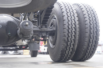 ���������D6-L ���ذ� 2.5L���� 185���� ��ʿ��8�� ��ɲ 4.17�׵�����ʽ�ῨͼƬ