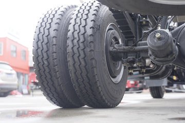 ���������D6-L ���ذ� 2.5L���� 185���� ��ʿ��8�� ��ɲ 4.17�׵�����ʽ�ῨͼƬ