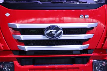 �������ҽ�ʨ ���ذ� 12.8L LNG 520���� 6X4 ��ʿ��12�� ǣ����ͼƬ