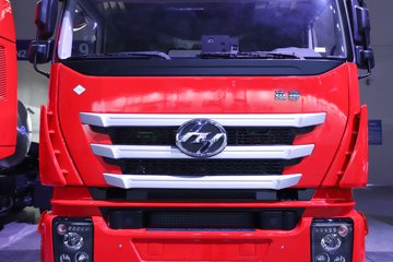 �������ҽ�ʨ ���ذ� 12.8L LNG 520���� 6X4 ��ʿ��12�� ǣ����ͼƬ