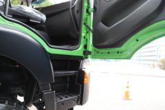 上汽红岩杰狮 重载版 西藏版 12.9L柴油 560马力 8X4 13档 6.5米排半自卸车 上汽红岩杰狮 重载版 西藏版 12.9L柴油 560马力 8X4 13档 6.5米排半自卸车