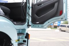 上汽红岩i杰狮 6X4 纯电动牵引车 宁德时代600kWh 上汽红岩i杰狮 6X4 纯电动牵引车 宁德时代600kWh