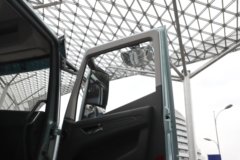 上汽红岩i杰狮 6X4 纯电动牵引车 宁德时代600kWh 上汽红岩i杰狮 6X4 纯电动牵引车 宁德时代600kWh