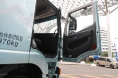 上汽红岩i杰狮 6X4 纯电动牵引车 宁德时代600kWh 上汽红岩i杰狮 6X4 纯电动牵引车 宁德时代600kWh