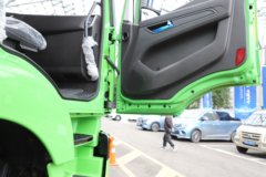 上汽红岩i杰狮 复合版 8X4 5.8米排半纯电动自卸车 宁德时代600kWh 上汽红岩i杰狮 复合版 8X4 5.8米排半纯电动自卸车 宁德时代600kWh