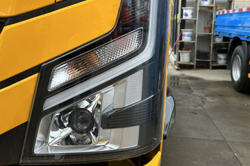 ������������+ ���� 2.5L���� 156���� ������6�� ��ɲ 3.2��˫�������ῨͼƬ