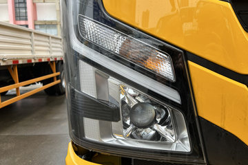 ������������+ ���� 2.5L���� 156���� ������6�� ��ɲ 3.2��˫�������ῨͼƬ