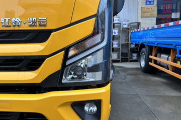 ������������+ ���� 2.5L���� 156���� ������6�� ��ɲ 3.2��˫�������ῨͼƬ