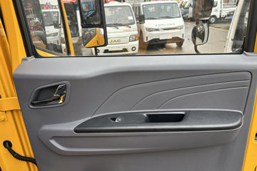 ������������+ ���� 2.5L���� 156���� ������6�� ��ɲ 3.2��˫�������ῨͼƬ