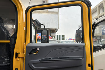 ������������+ ���� 2.5L���� 156���� ������6�� ��ɲ 3.2��˫�������ῨͼƬ