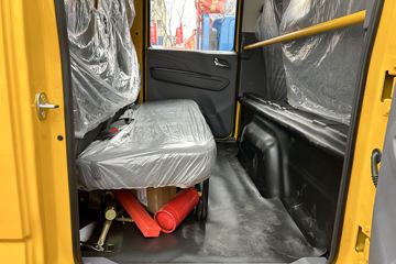 ������������+ ���� 2.5L���� 156���� ������6�� ��ɲ 3.2��˫�������ῨͼƬ