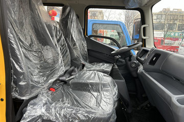 ������������+ ���� 2.5L���� 156���� ������6�� ��ɲ 3.2��˫�������ῨͼƬ