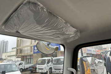 ������������+ ���� 2.5L���� 156���� ������6�� ��ɲ 3.2��˫�������ῨͼƬ