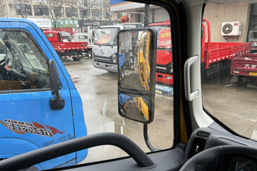 ������������+ ���� 2.5L���� 156���� ������6�� ��ɲ 3.2��˫�������ῨͼƬ