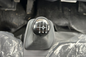 ������������+ ���� 2.5L���� 156���� ������6�� ��ɲ 3.2��˫�������ῨͼƬ