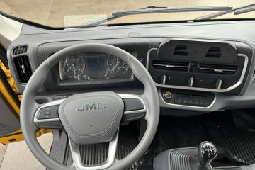 ������������+ ���� 2.5L���� 156���� ������6�� ��ɲ 3.2��˫�������ῨͼƬ