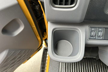 ������������+ ���� 2.5L���� 156���� ������6�� ��ɲ 3.2��˫�������ῨͼƬ