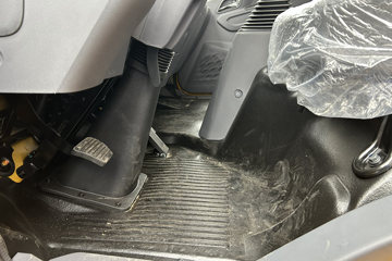 ������������+ ���� 2.5L���� 156���� ������6�� ��ɲ 3.2��˫�������ῨͼƬ