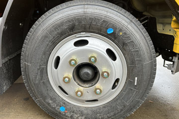 ������������+ ���� 2.5L���� 156���� ������6�� ��ɲ 3.2��˫�������ῨͼƬ