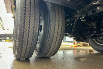 ������������+ ���� 2.5L���� 156���� ������6�� ��ɲ 3.2��˫�������ῨͼƬ