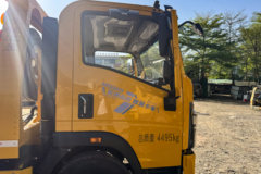 重汽HOWO统帅 170马力 4X2 法士特8档 清障车(龙牧双星牌) 重汽HOWO统帅 170马力 4X2 法士特8档 清障车(龙牧双星牌)