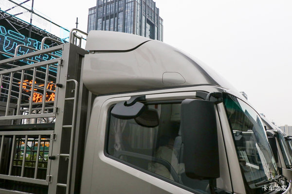 星智T9M主推车型 广州市限时优惠5.30万