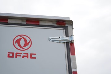 ����Ǭ��K6E ��ɲ 4.11�׵��Ŵ��綯��ʽ�Ῠ ����ʱ��120.27kWhͼƬ