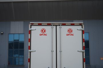 ����Ǭ��K6E ��ɲ 4.11�׵��Ŵ��綯��ʽ�Ῠ ����ʱ��120.27kWhͼƬ