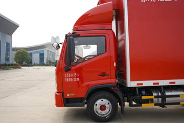 ����Ǭ��K6 180���� 2.5L���� 4X2 ��ʿ��6�� ���� 4.1����س�ͼƬ