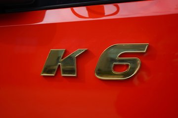 ����Ǭ��K6 180���� 2.5L���� 4X2 ��ʿ��6�� ���� 4.1����س�ͼƬ