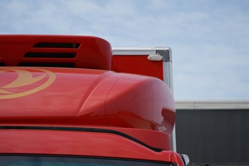 ����Ǭ��K6 180���� 2.5L���� 4X2 ��ʿ��6�� ���� 4.1����س�ͼƬ