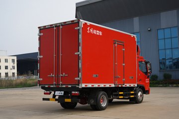 ����Ǭ��K6 180���� 2.5L���� 4X2 ��ʿ��6�� ���� 4.1����س�ͼƬ