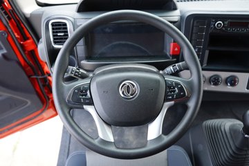 ����Ǭ��K6 180���� 2.5L���� 4X2 ��ʿ��6�� ���� 4.1����س�ͼƬ