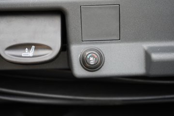 ����Ǭ��K6 180���� 2.5L���� 4X2 ��ʿ��6�� ���� 4.1����س�ͼƬ