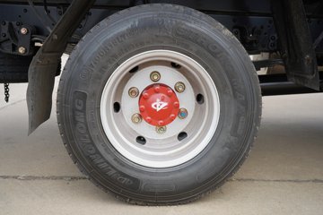 ����Ǭ��K6 180���� 2.5L���� 4X2 ��ʿ��6�� ���� 4.1����س�ͼƬ
