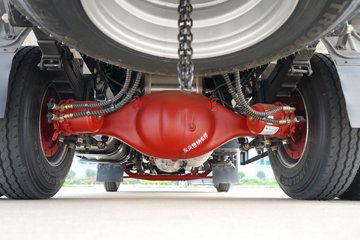 ����Ǭ��K6 180���� 2.5L���� 4X2 ��ʿ��6�� ���� 4.1����س�ͼƬ
