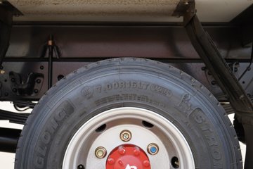 ����Ǭ��K6 180���� 2.5L���� 4X2 ��ʿ��6�� ���� 4.1����س�ͼƬ
