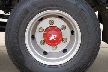 ����Ǭ��K6 180���� 2.5L���� 4X2 ��ʿ��6�� ���� 4.1����س�ͼƬ
