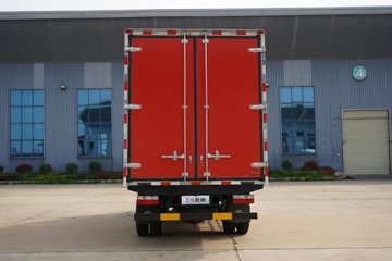 ����Ǭ��K6 180���� 2.5L���� 4X2 ��ʿ��6�� ���� 4.1����س�ͼƬ