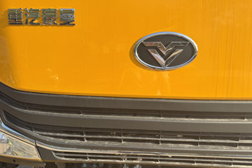 ���������ȷ�M3 180���� 4X2 ���ϳ�(��������)ͼƬ